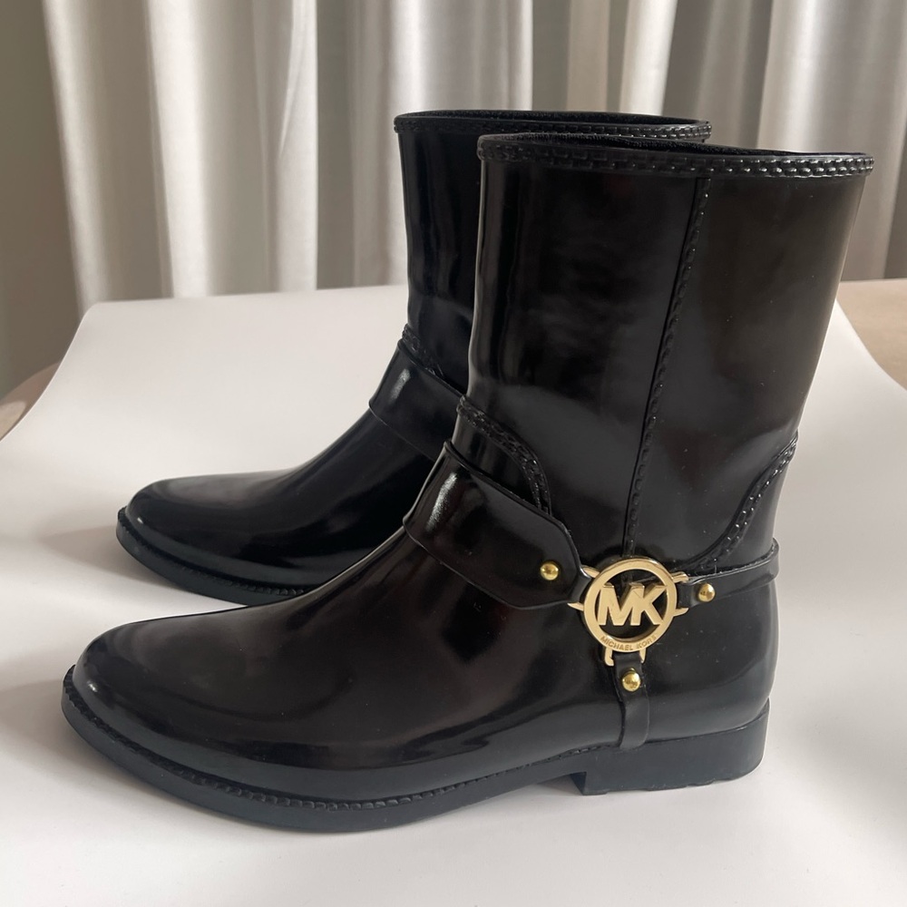 Michael Kors Glossy Black rain Boots